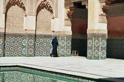 morocco tourist scams